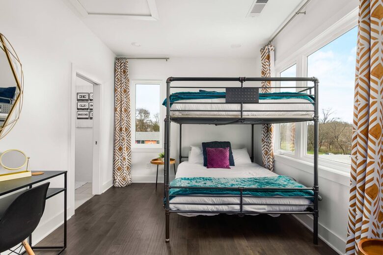 Vibe | Trendy East Nashville Townhome - Nashville, Tennessee