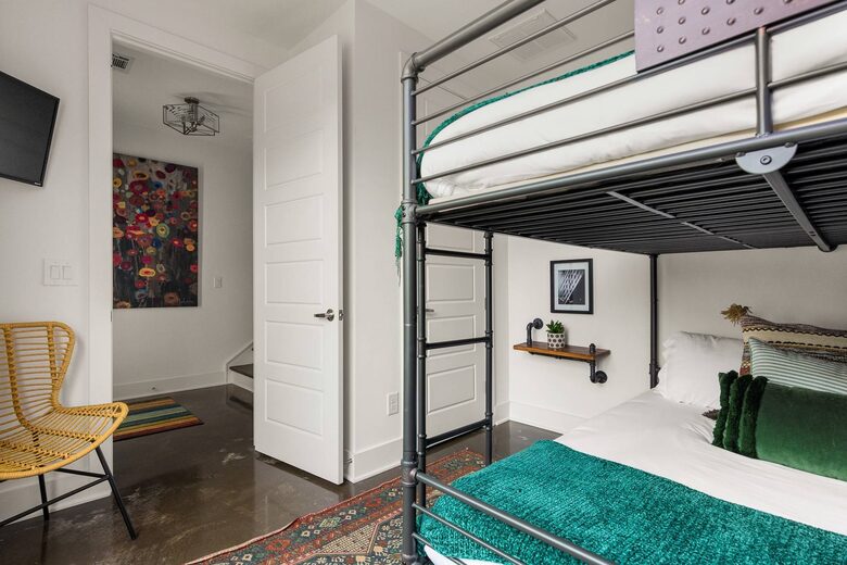 Vibe | Trendy East Nashville Townhome - Nashville, Tennessee