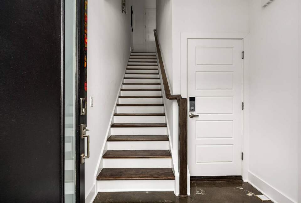 Vibe | Trendy East Nashville Townhome - Nashville, Tennessee