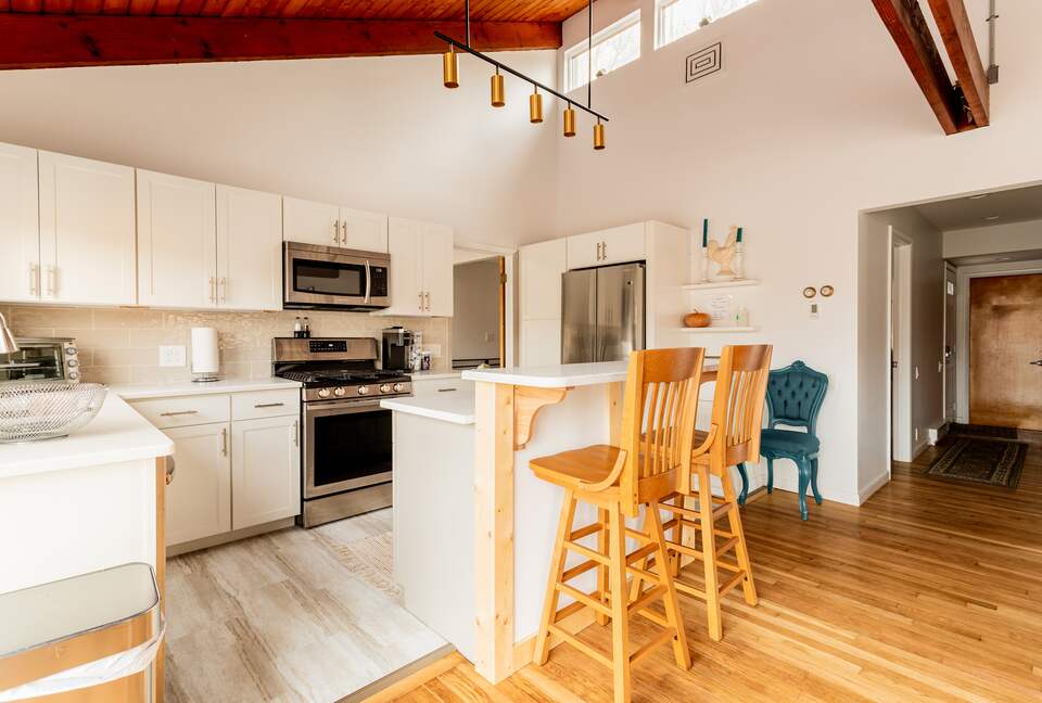 Peaceful Retreat on Delaware River | With a Hot tub & Game Room - Narrowsburg, New York