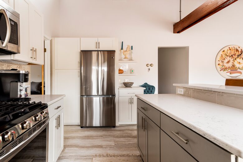 Peaceful Retreat on Delaware River | With a Hot tub & Game Room - Narrowsburg, New York