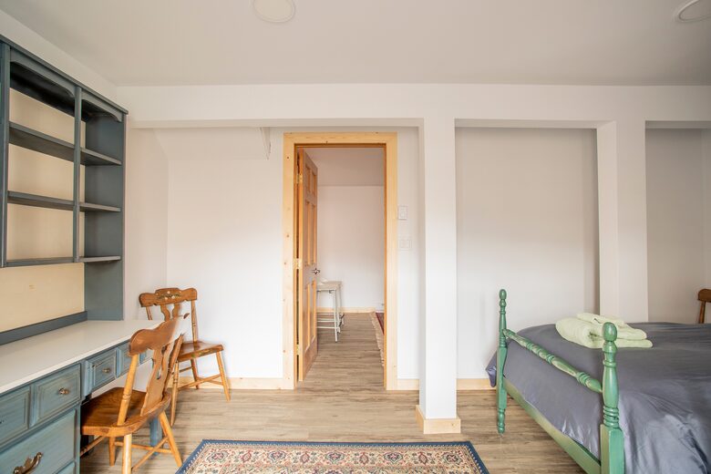 Peaceful Retreat on Delaware River | With a Hot tub & Game Room - Narrowsburg, New York