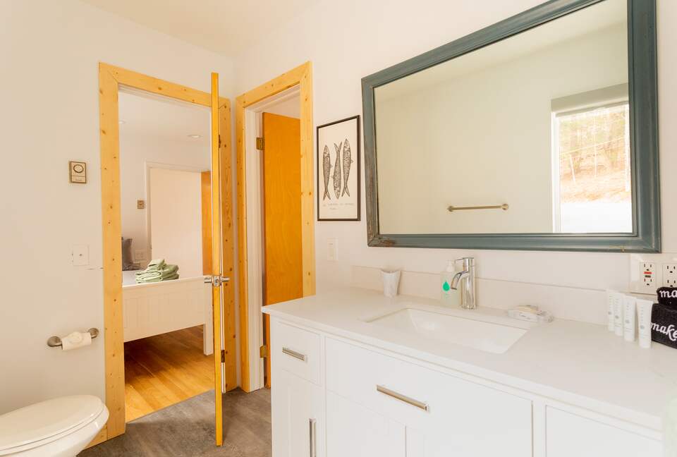 Peaceful Retreat on Delaware River | With a Hot tub & Game Room - Narrowsburg, New York