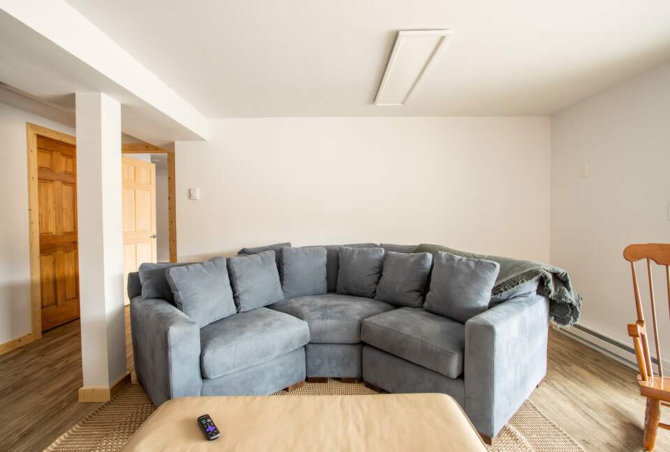 Peaceful Retreat on Delaware River | With a Hot tub & Game Room - Narrowsburg, New York