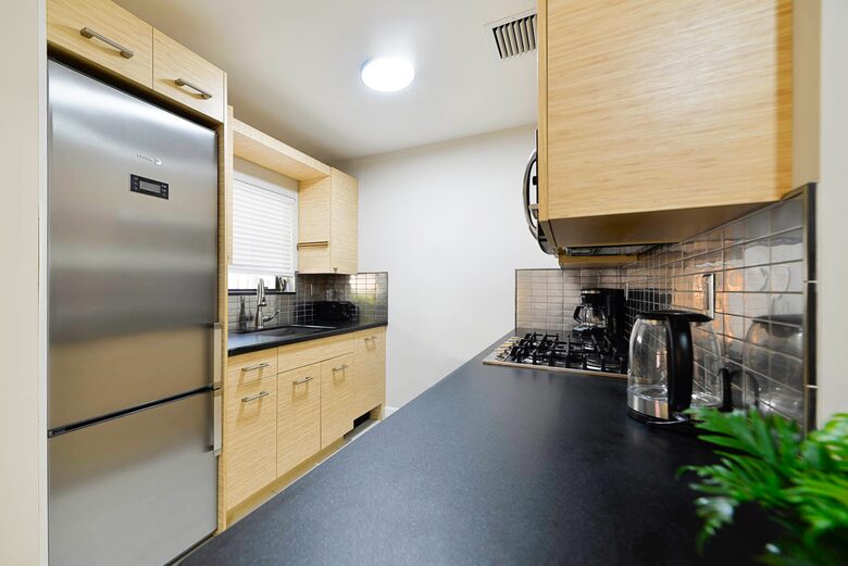 Spacious Villa with 9 bedrooms, pool, and great location! - Fort Lauderdale, Florida