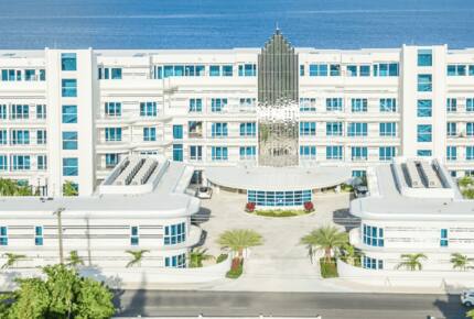 FIN | Three Bedroom Single Level Residence | International Property Award Winner - George Town, Cayman Islands