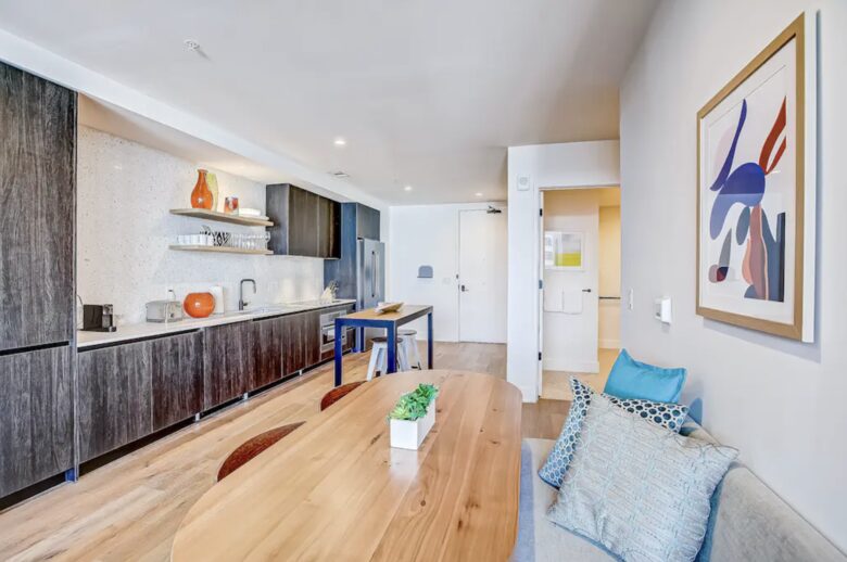 Natiivo Austin Clementine - Austin, Texas