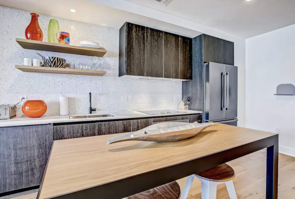 Natiivo Austin Clementine - Austin, Texas