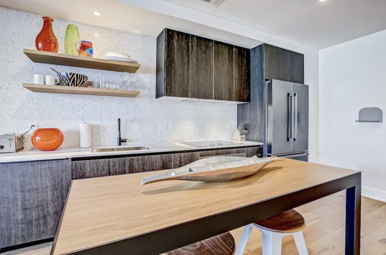 Natiivo Austin Clementine - Austin, Texas