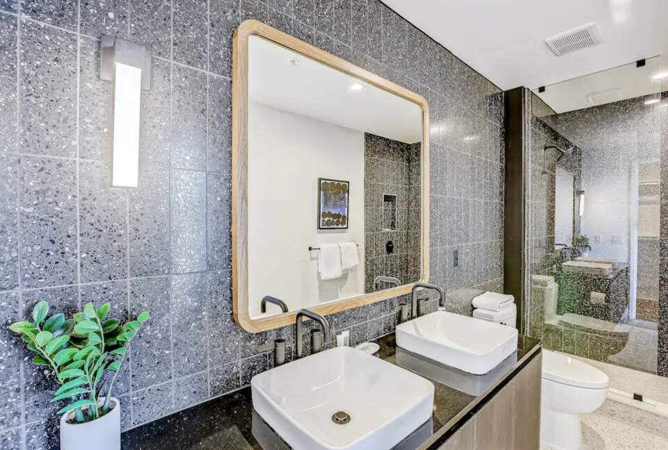 Natiivo Austin Clementine - Austin, Texas