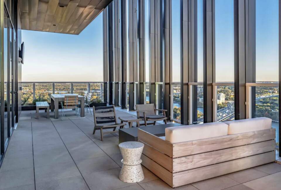 Natiivo Austin Clementine - Austin, Texas