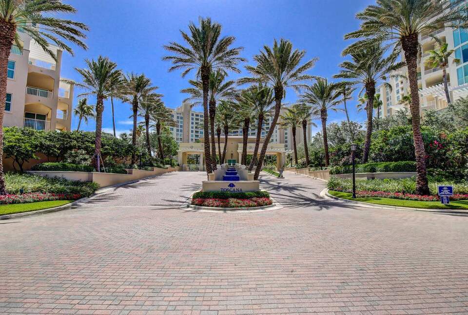 Toscana West - Highland Beach, Florida