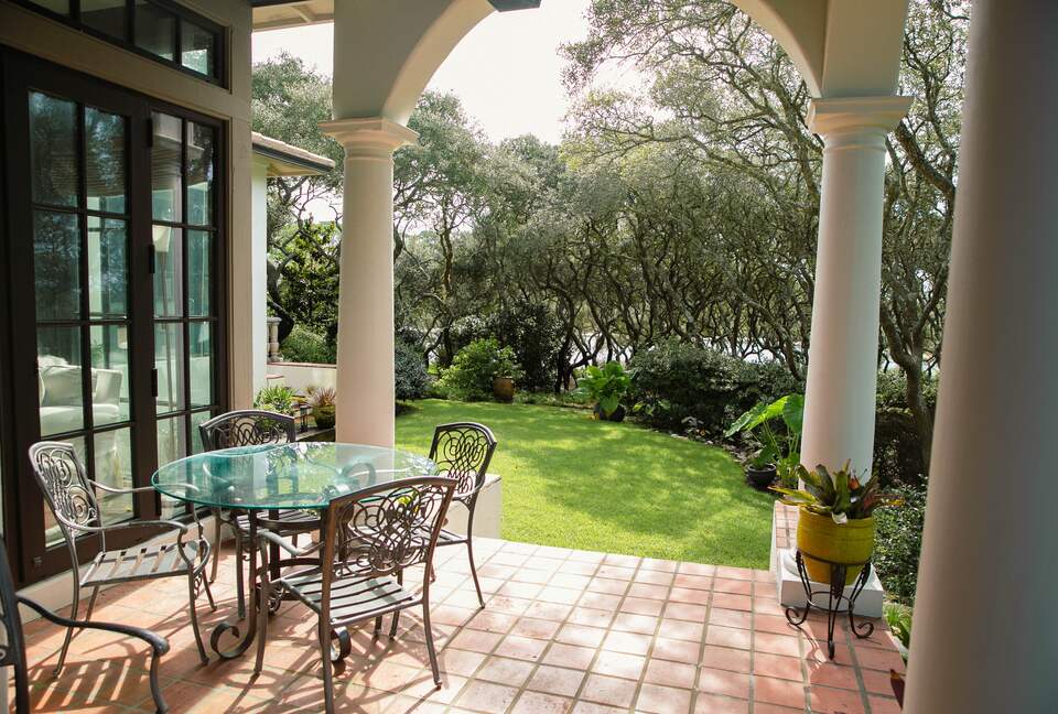 Beachside Retreat Overlooking Gulf of Mexico - Santa Rosa Beach, Florida