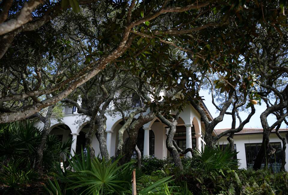 Beachside Retreat Overlooking Gulf of Mexico - Santa Rosa Beach, Florida