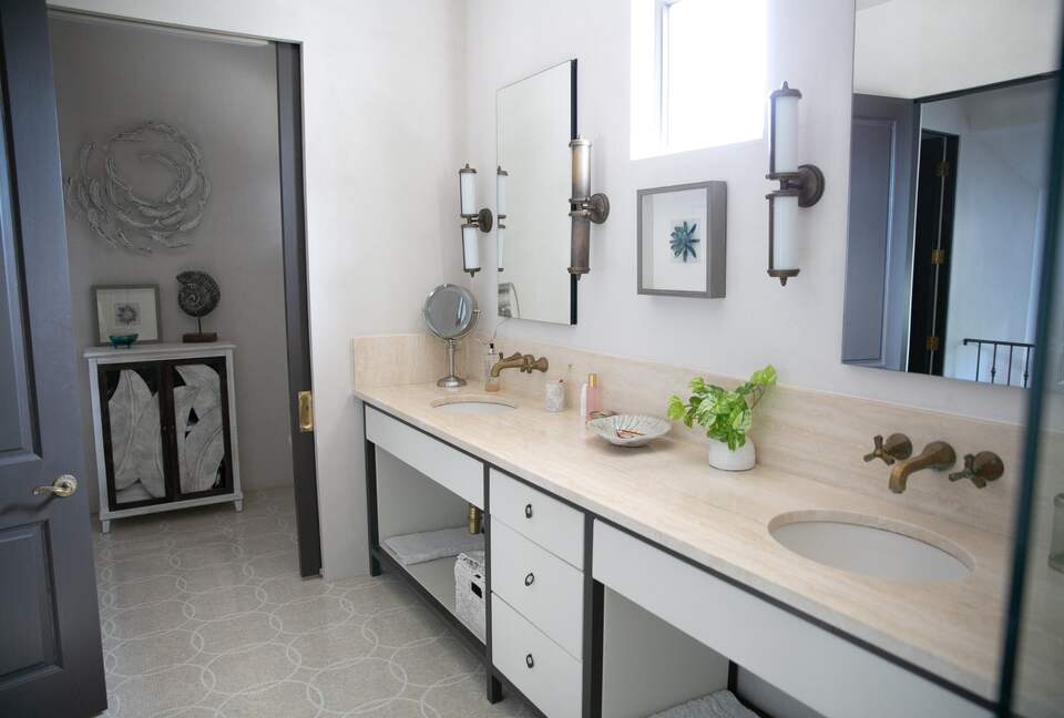 Beachside Retreat Overlooking Gulf of Mexico - Santa Rosa Beach, Florida