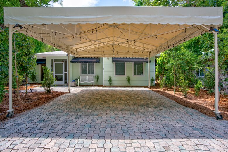 Fresh Coastal House at Florida Keys - Key Largo, Florida