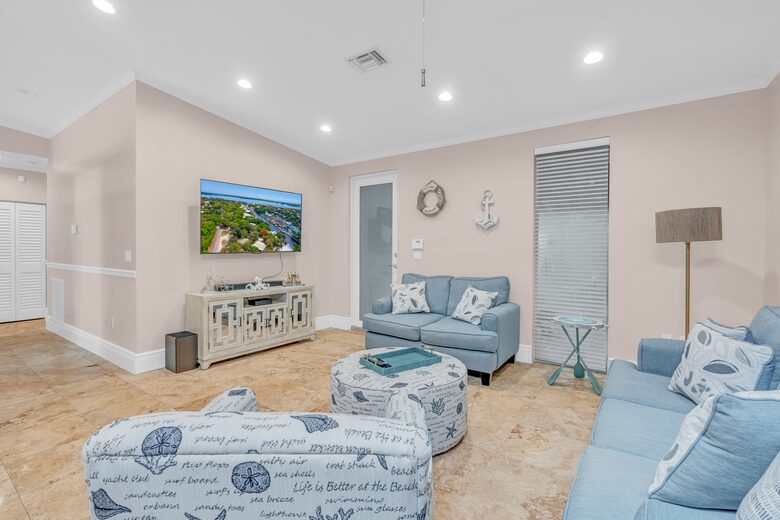 Fresh Coastal House at Florida Keys - Key Largo, Florida