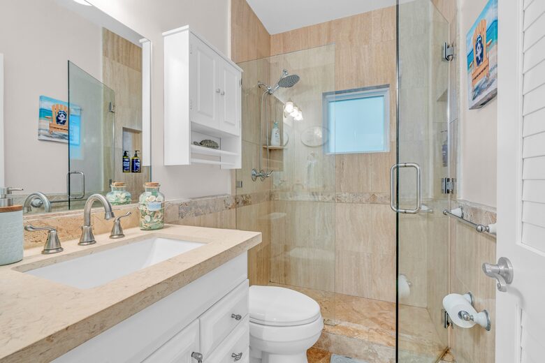 Fresh Coastal House at Florida Keys - Key Largo, Florida