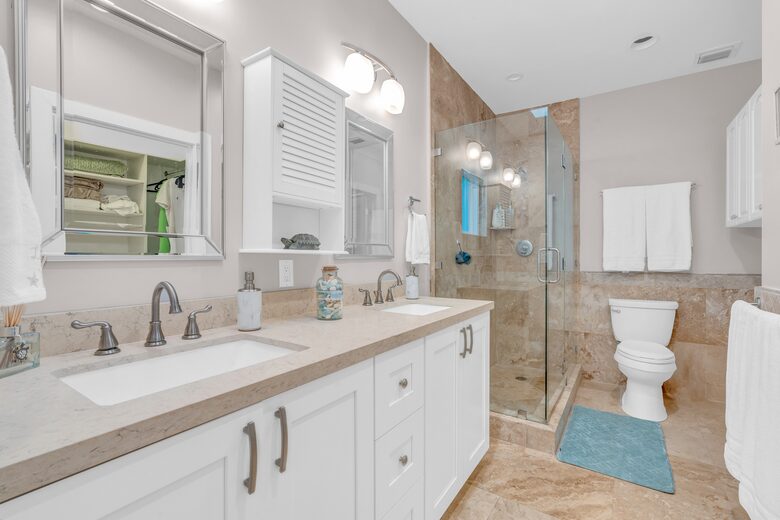 Fresh Coastal House at Florida Keys - Key Largo, Florida