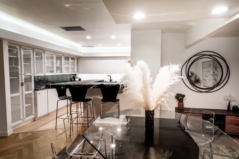 Villa de Vista | Luxury Home with Stunning Views and Fire Pit - Los Angeles, California