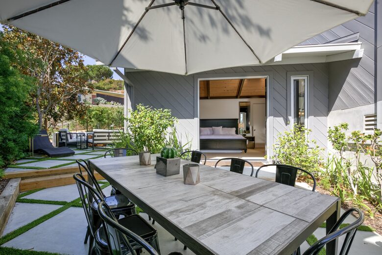 Villa de Vista | Luxury Home with Stunning Views and Fire Pit - Los Angeles, California