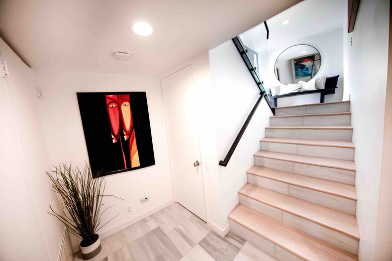 Villa de Vista | Luxury Home with Stunning Views and Fire Pit - Los Angeles, California