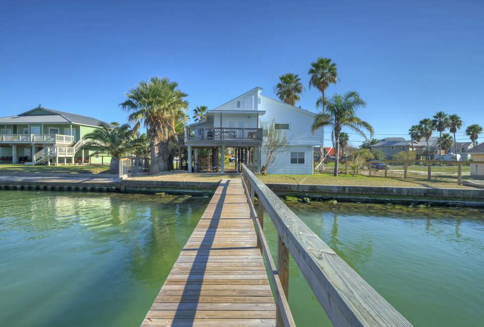 Dolphin's Point on Copano Bay - Rockport, Texas