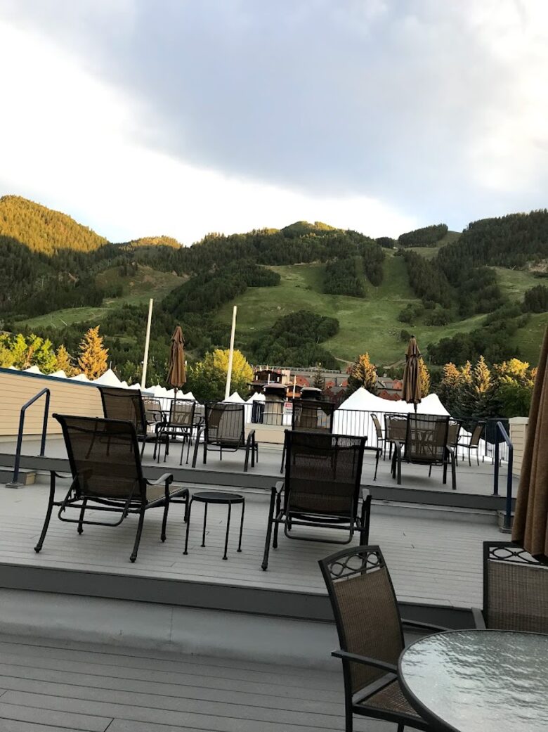 Aspen Mountain Residence *Available during Aspen Food and Wine Festival 2024* - Aspen, Colorado