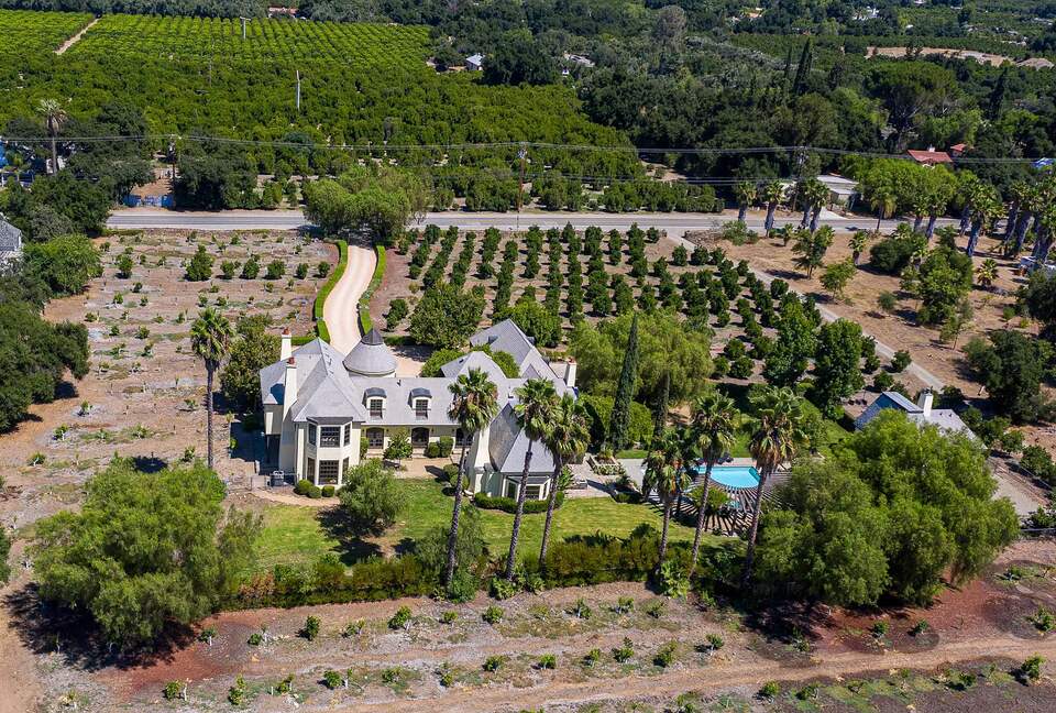 Villa Valencia Ojai | French Inspired Estate in the orange orchards of S. California - Ojai, California