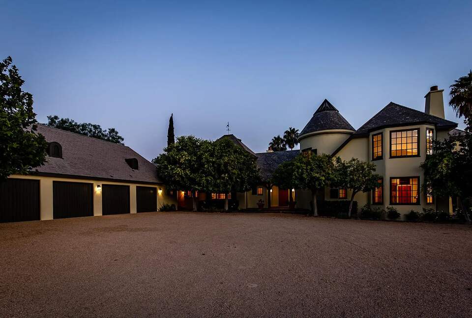 Villa Valencia Ojai | French Inspired Estate in the orange orchards of S. California - Ojai, California