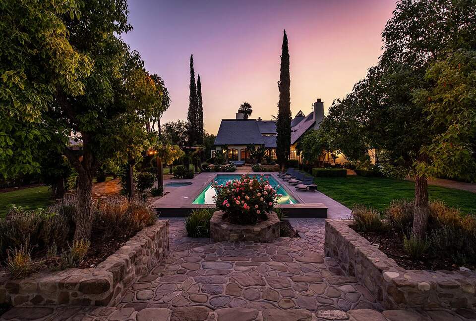Villa Valencia Ojai | French Inspired Estate in the orange orchards of S. California - Ojai, California