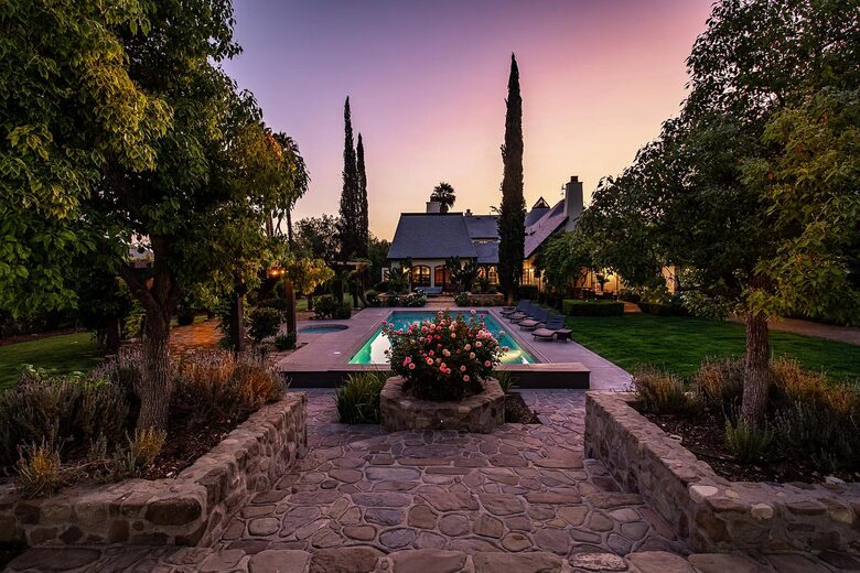 Villa Valencia Ojai | French Inspired Estate in the orange orchards of S. California - Ojai, California