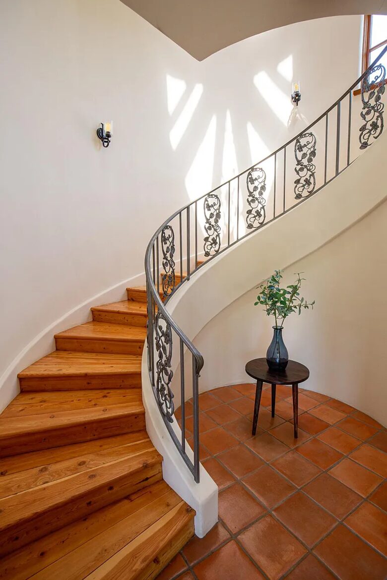 Villa Valencia Ojai | French Inspired Estate in the orange orchards of S. California - Ojai, California