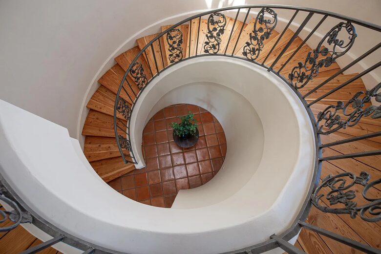 Villa Valencia Ojai | French Inspired Estate in the orange orchards of S. California - Ojai, California