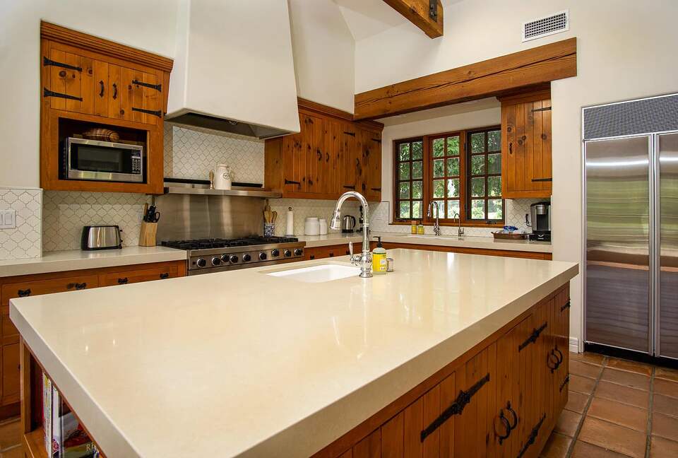 Villa Valencia Ojai | French Inspired Estate in the orange orchards of S. California - Ojai, California