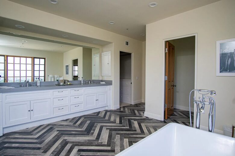 Villa Valencia Ojai | French Inspired Estate in the orange orchards of S. California - Ojai, California