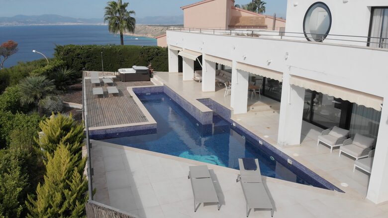 Architect Villa Bahia Blava - Llucmajor, Spain