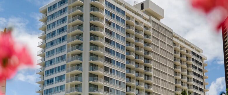 Hilton Vacation Club The Modern Honolulu | City View - Honolulu, Hawaii