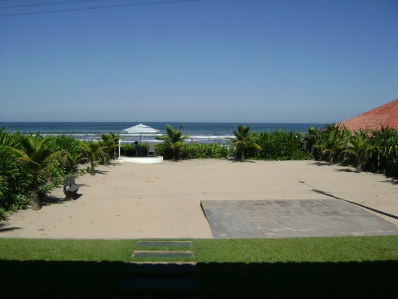 Beach Front Property in Suarão - Suarão Itanhaem, Brazil