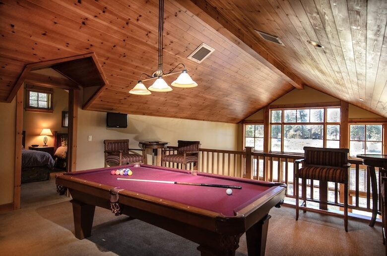 Old Greenwood 3 Bedroom Cabin | On Jack Nicklaus Golf Course -- Perfect for Ski and Summer! - Truckee, California