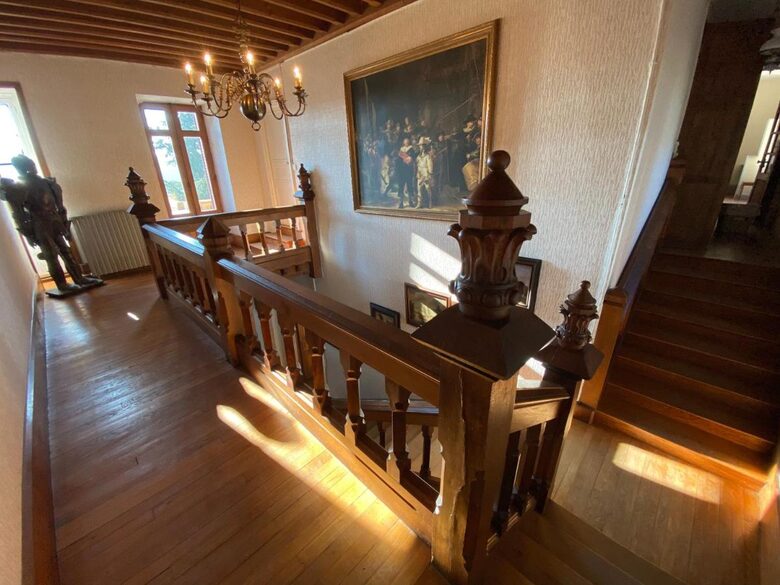 First floor stairwell