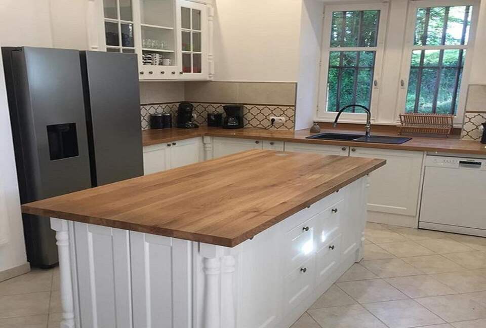 Kitchen, with the dining room next door
