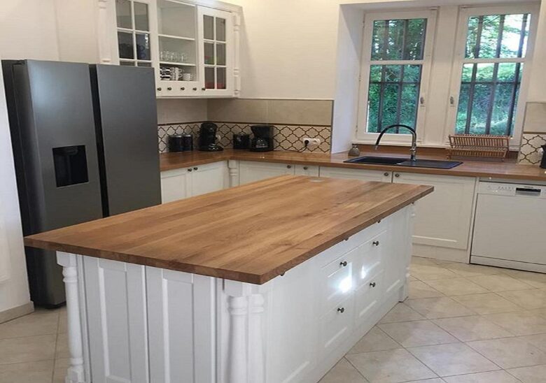 Kitchen, with the dining room next door