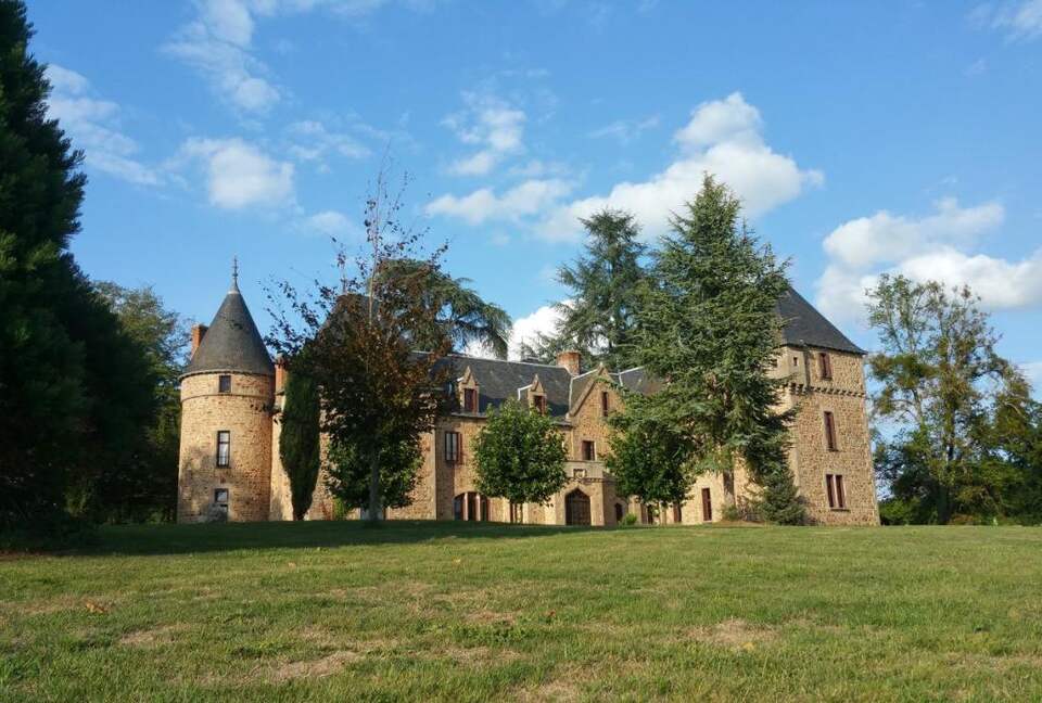 The chateau in autumn