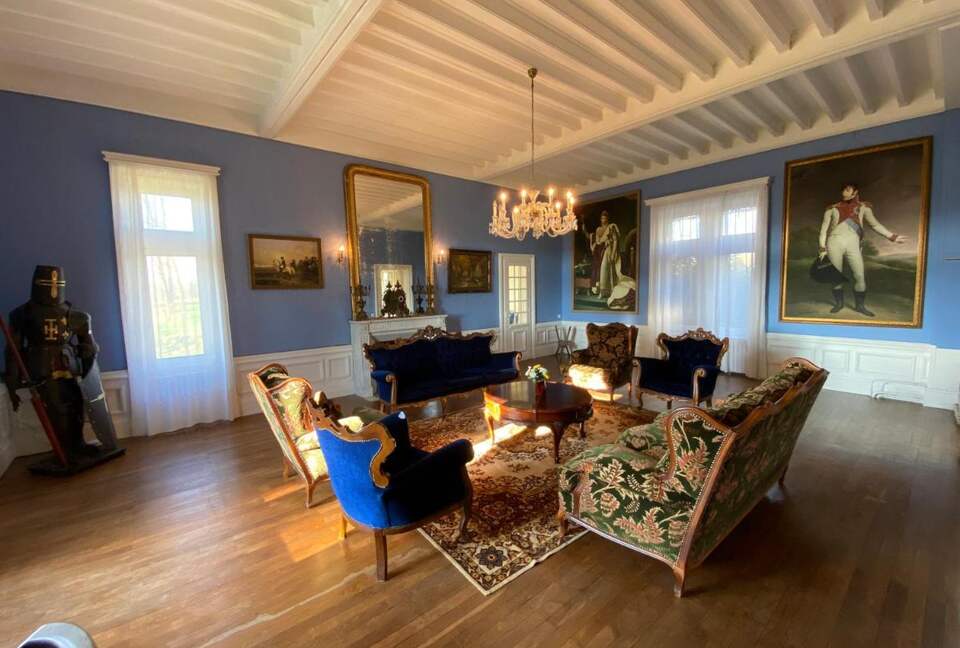 The blue chambre