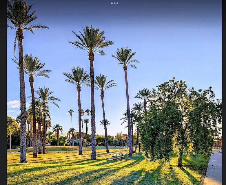Luxurious Hacienda Hideaway in Arcadia - Pheonix, Arizona