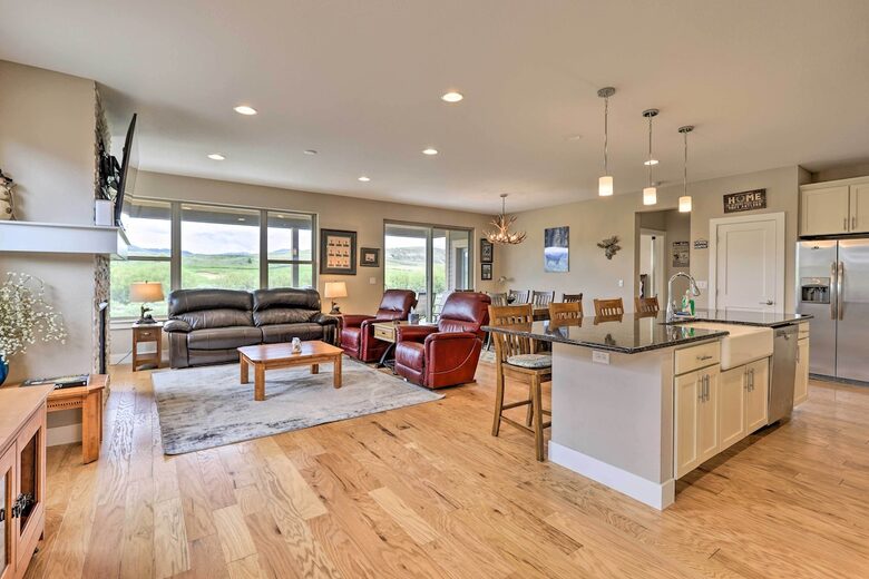 Relaxing Granby Retreat | With a Deck, Grill & Mountain Views - Granby, Colorado