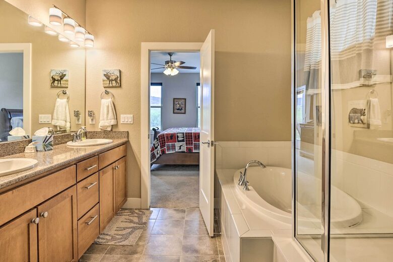 Relaxing Granby Retreat | With a Deck, Grill & Mountain Views - Granby, Colorado