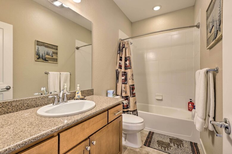 Relaxing Granby Retreat | With a Deck, Grill & Mountain Views - Granby, Colorado