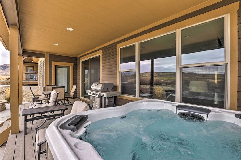 Relaxing Granby Retreat | With a Deck, Grill & Mountain Views - Granby, Colorado